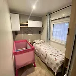 Кемпинг La Des Pins Леж-Кап-Ферре